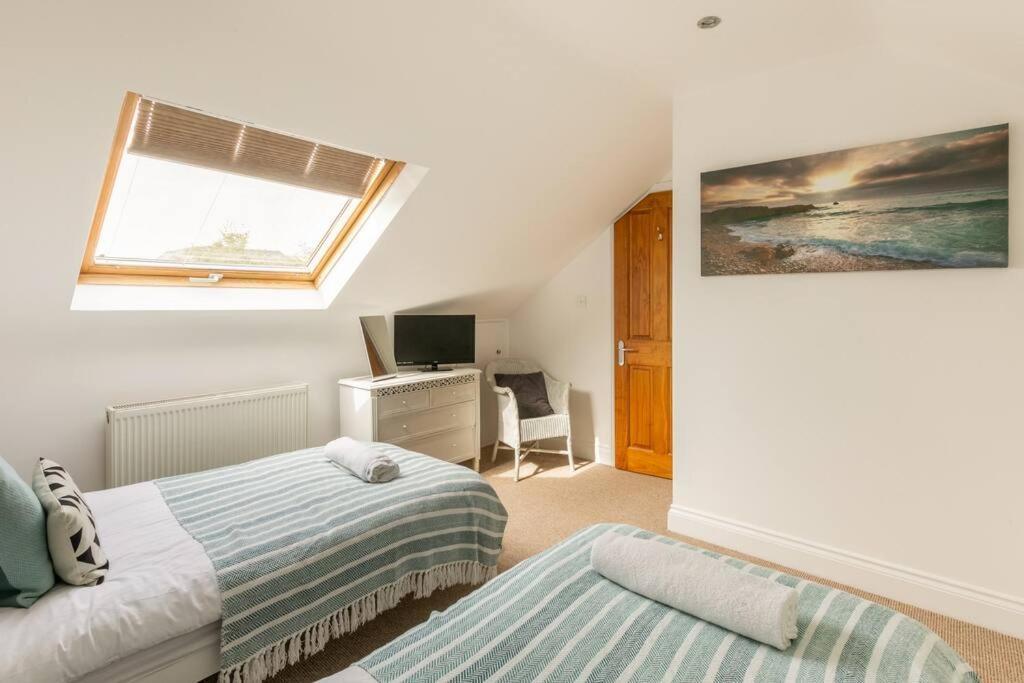 Eighteen 4 Parking Spaces Holiday home